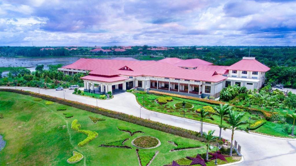 ホライゾン レイク ビュー リゾート Naypyidaw エクステリア 写真